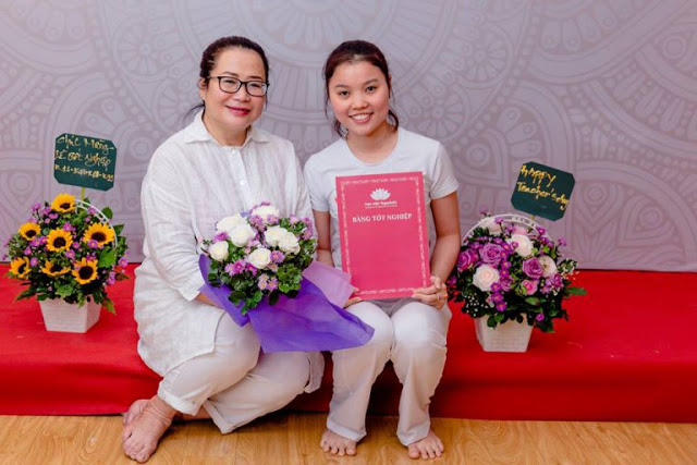 HLV Yoga daotaoyoga - Tiến sĩ Lê Việt Nga