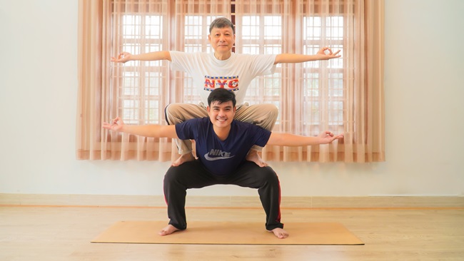 Học làm Huấn luyện viên Yoga