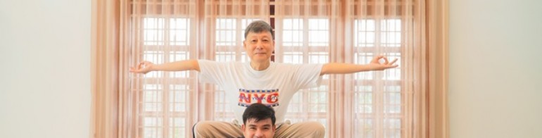 Nghề Huấn luyện viên Yoga - Tài không đợi tuổi